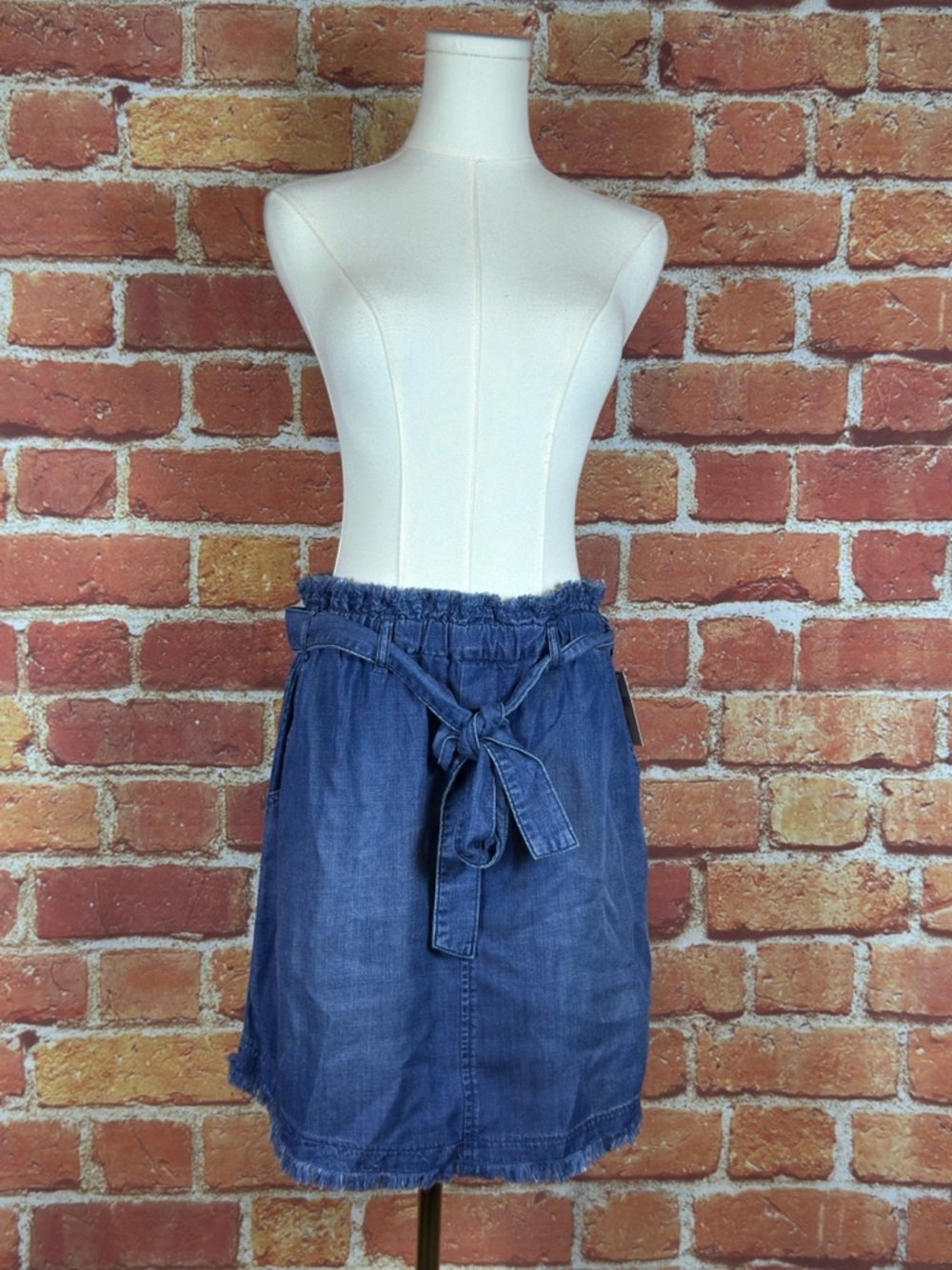 Cloth & Stone 100% Tencel Blue Midi Skirt Size Medium